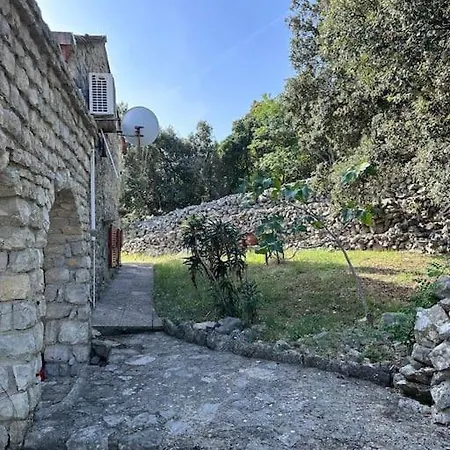 Stone Cesarovina Ferienhaus *