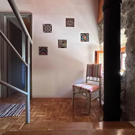 Stone Cesarovina Ferienhaus Cres