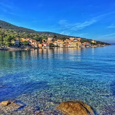 Tatil Evi Stone Cesarovina