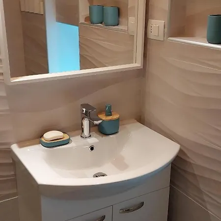 Hébergement de vacances Stone Cesarovina Cres